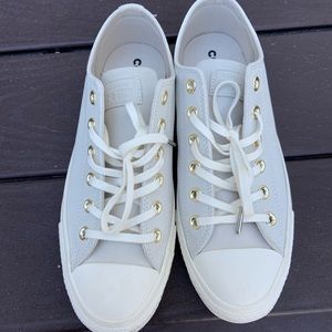 Converse All-stars beige leather sneakers